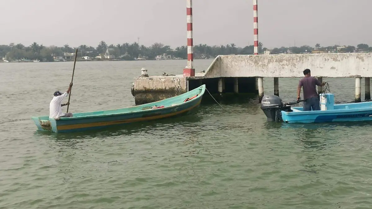 Pesca solo les da 200 pesos al día 