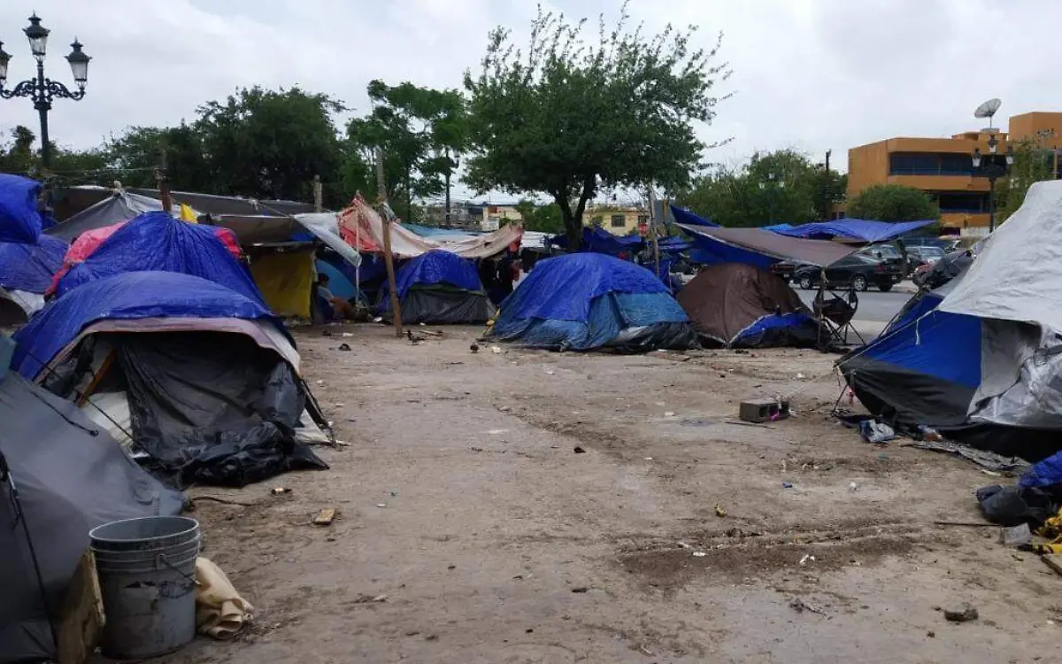 Migrantes abandonan la plaza de la República en el norte de Tamaulipas | Jaime Jiménez