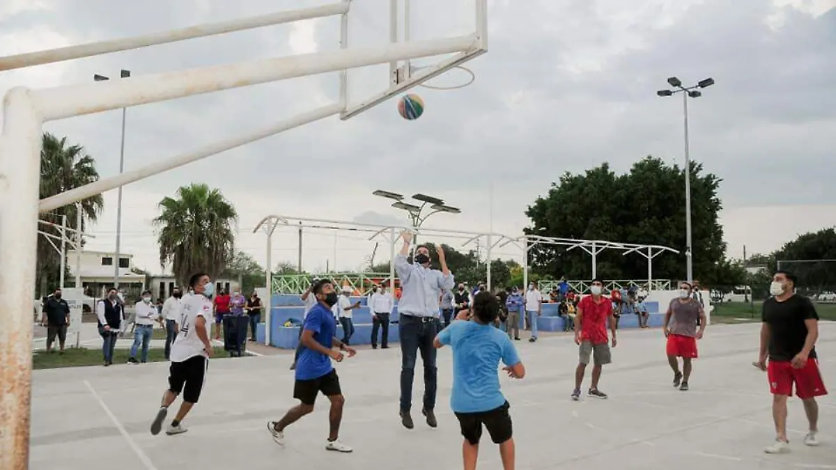 Uno de los proyectos que no se logró durante el mandato de García Cabeza de Vaca fue dotar de conexiones de internet en los espacios públicos