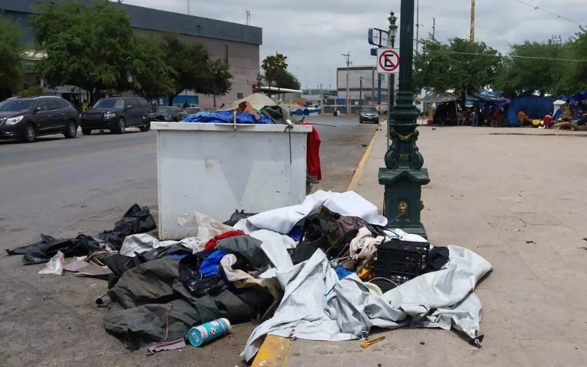 Migrantes abandonan la plaza de la República en el norte de Tamaulipas | Jaime Jiménez