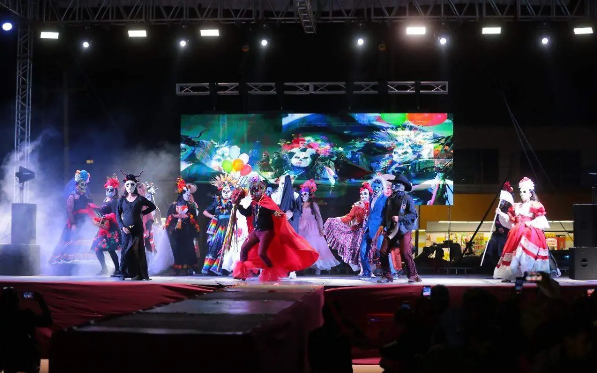 Realizan en Nuevo Laredo festival de catrinas 