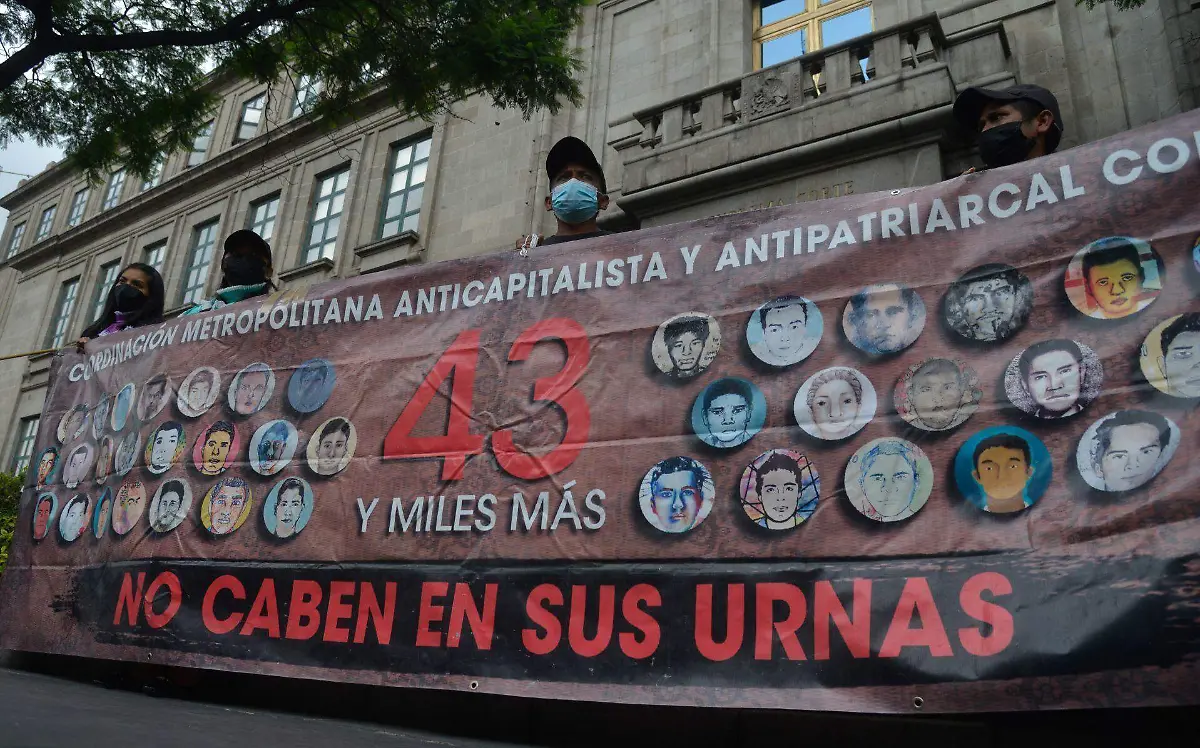 AYOTZINAPA