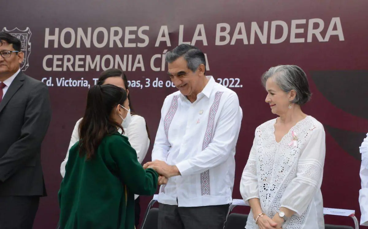 Va contra rezago educativo de Tamaulipas gobernador Américo Villarreal 
