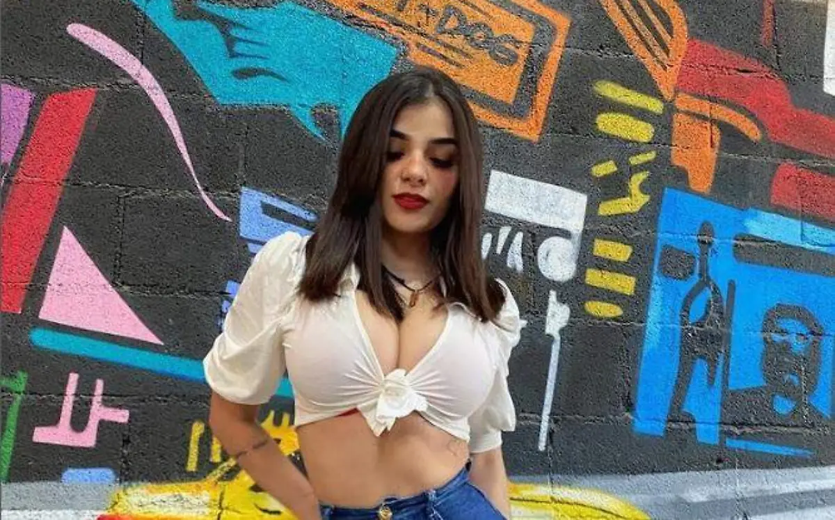 Karely Ruiz mostró cómo lucía antes de realizarse varias cirugías estéticas