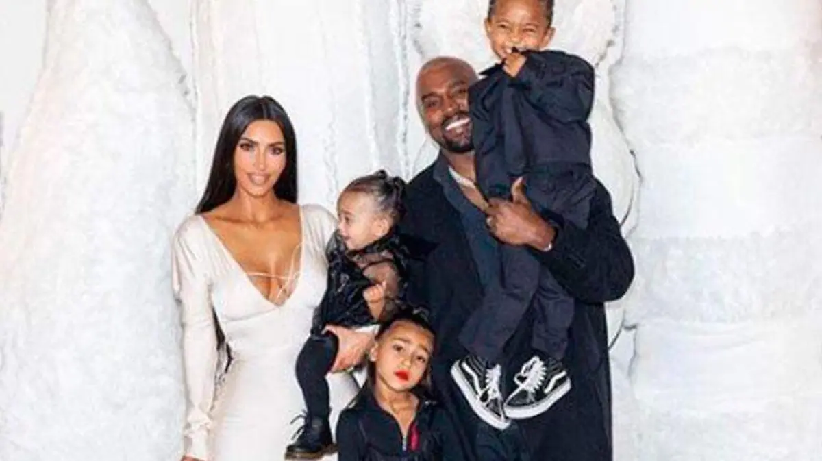 Kim-Kardashian_hijos4