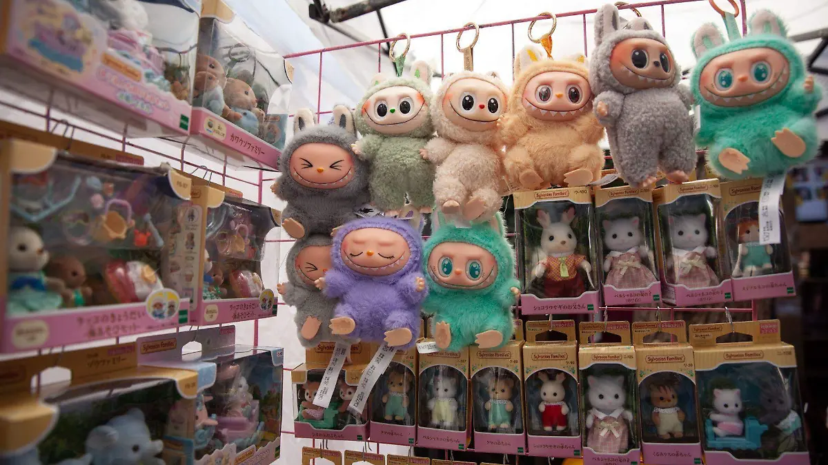 Los Labubus se distinguen por sus orejas alargadas y sus dientes en forma de serrucho 