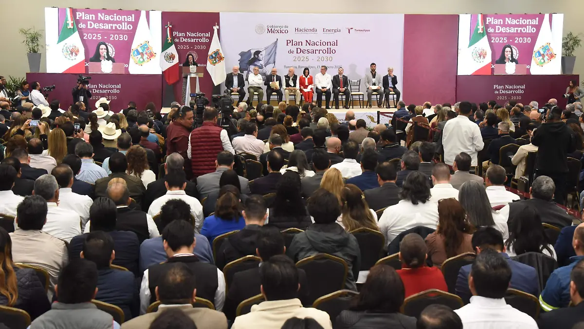 Foro Nacional en Tamaulipas: Discuten rol privado en extracción petrolera