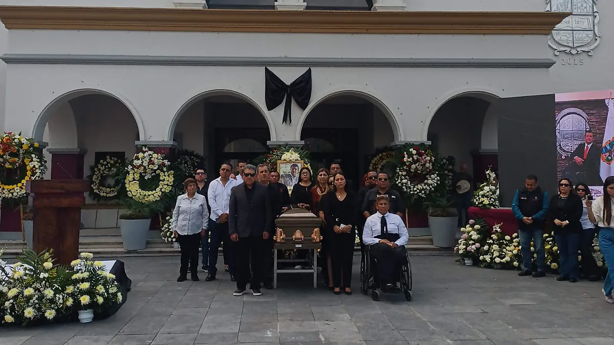 Homenaje Adrían Olvera