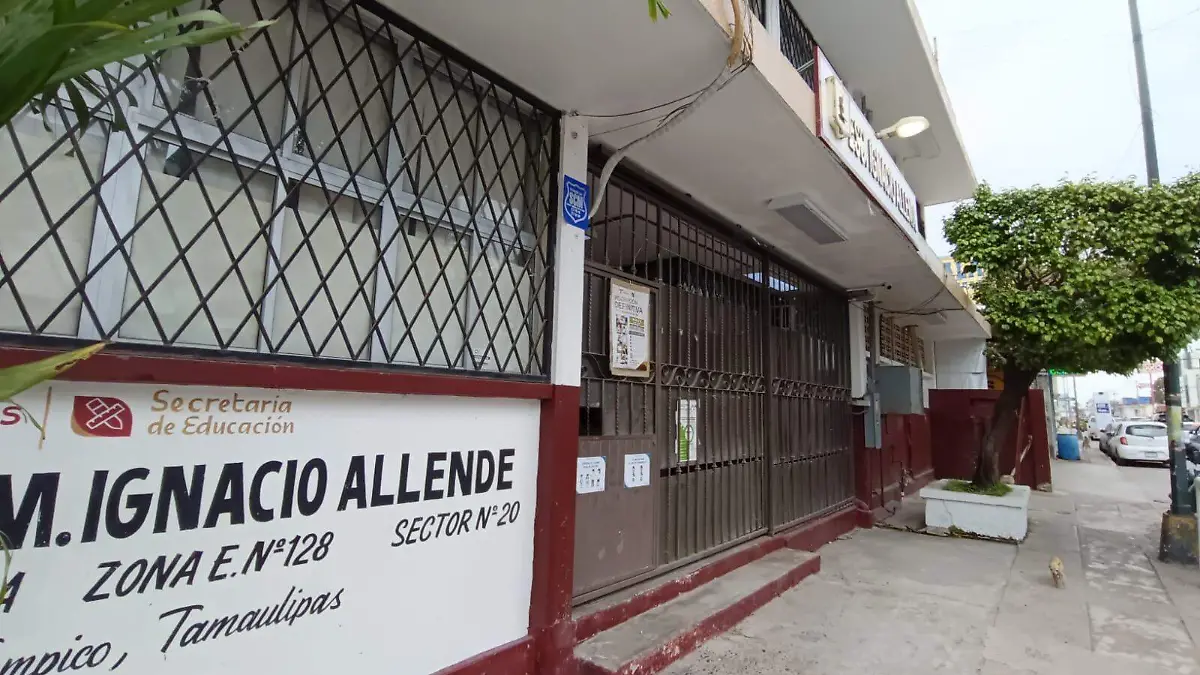 El programa "Vida Saludable en las Escuelas" fomenta salud física y mental, promoviendo la actividad física y la alimentación balanceada