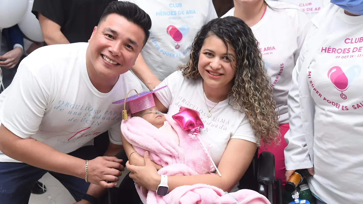 Aria, la bebé tampiqueña que luchó 128 días en un hospital, regresa a casa con su familia José Luis Tapia (1)