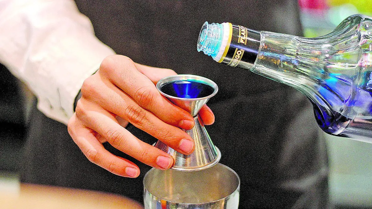 La precisión es una virtud con la que debe contar un barman