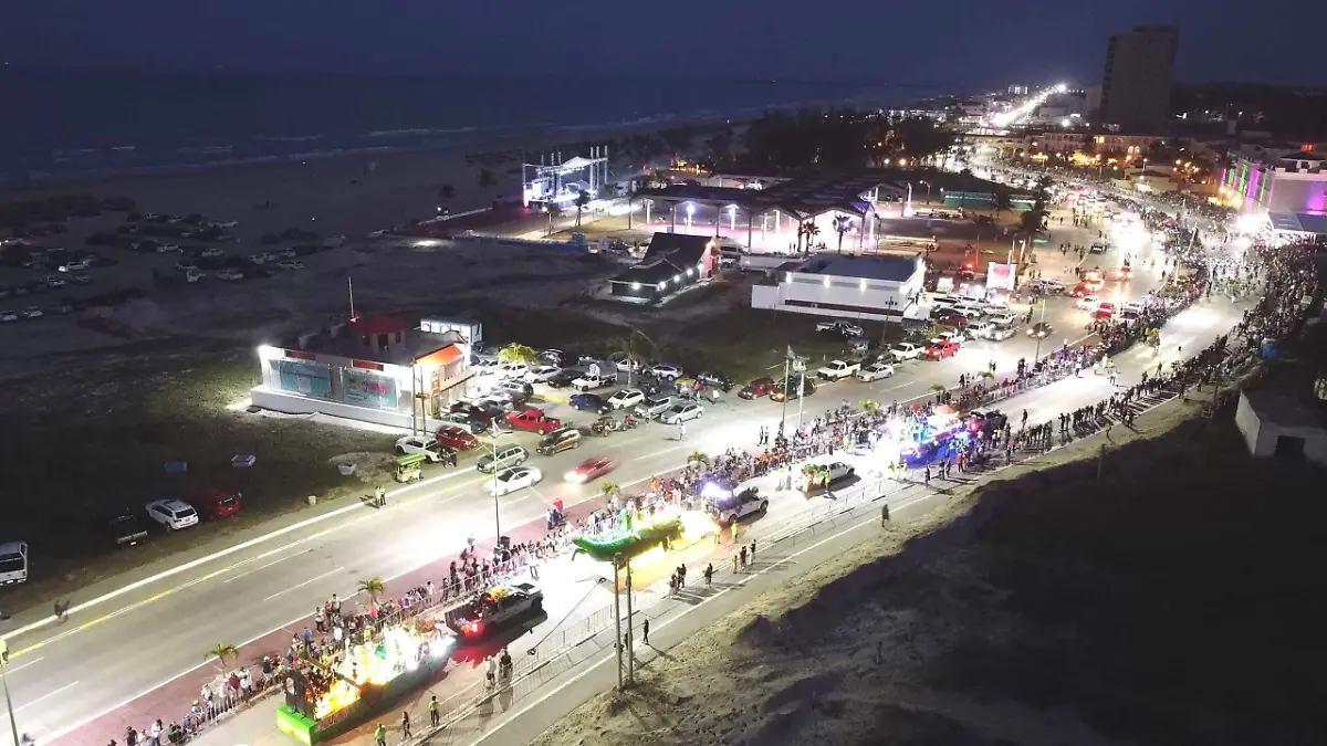 Así luce el Bulevar Costero de Playa Miramar durante las noches