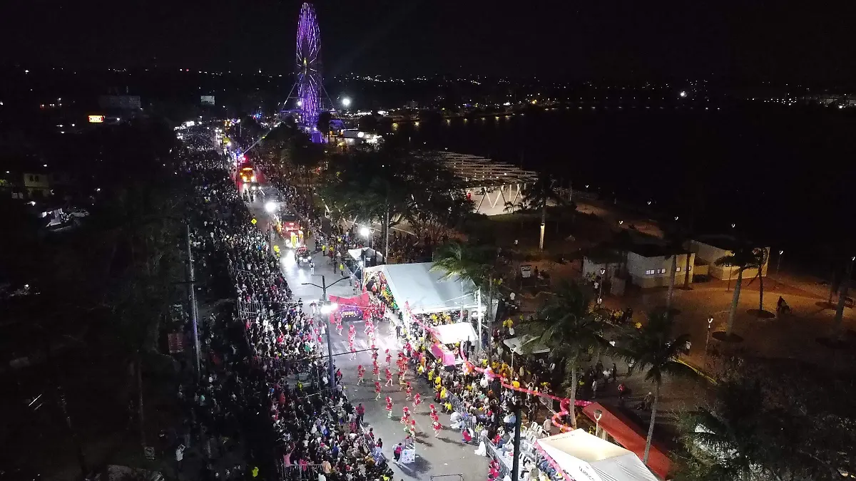 Así lució el bulevar Fidel Velázquez la noche del domingo 2 de marzo, cierre del Carnaval Tamaulipas 2025