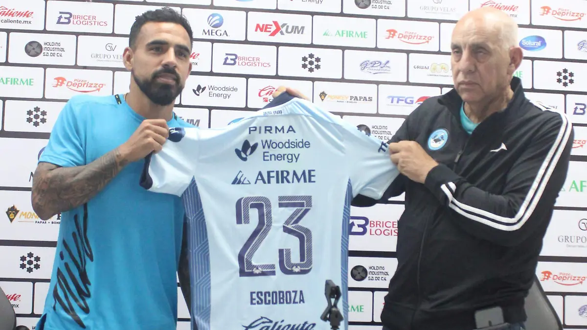 Alonso Escoboza playera