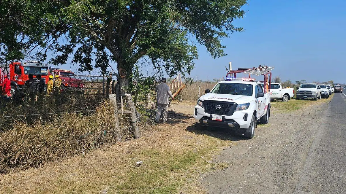Elementos del Cuerpo de Bomberos de Altamira y Protección Civil Regional apoyaron en el control de la fuga