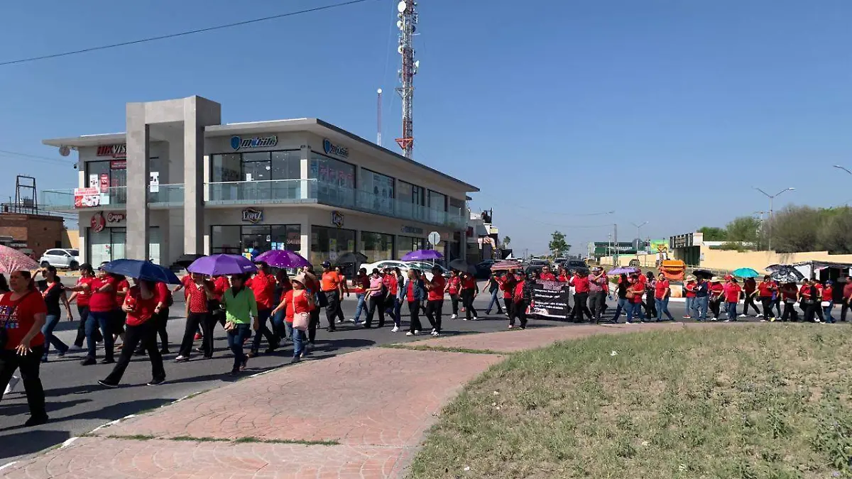 Maestros de Tamaulipas se movilizan, rechazan cambios en la Ley del ISSSTE