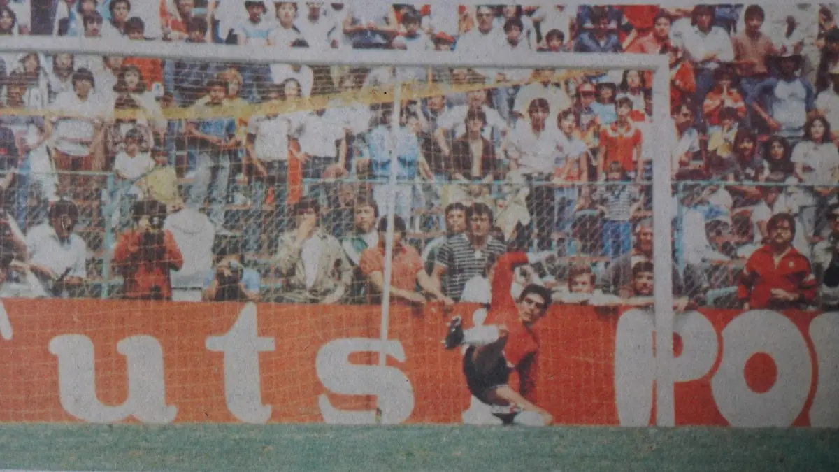 Uno de los penales a favor del América en contra de la Jaiba Brava