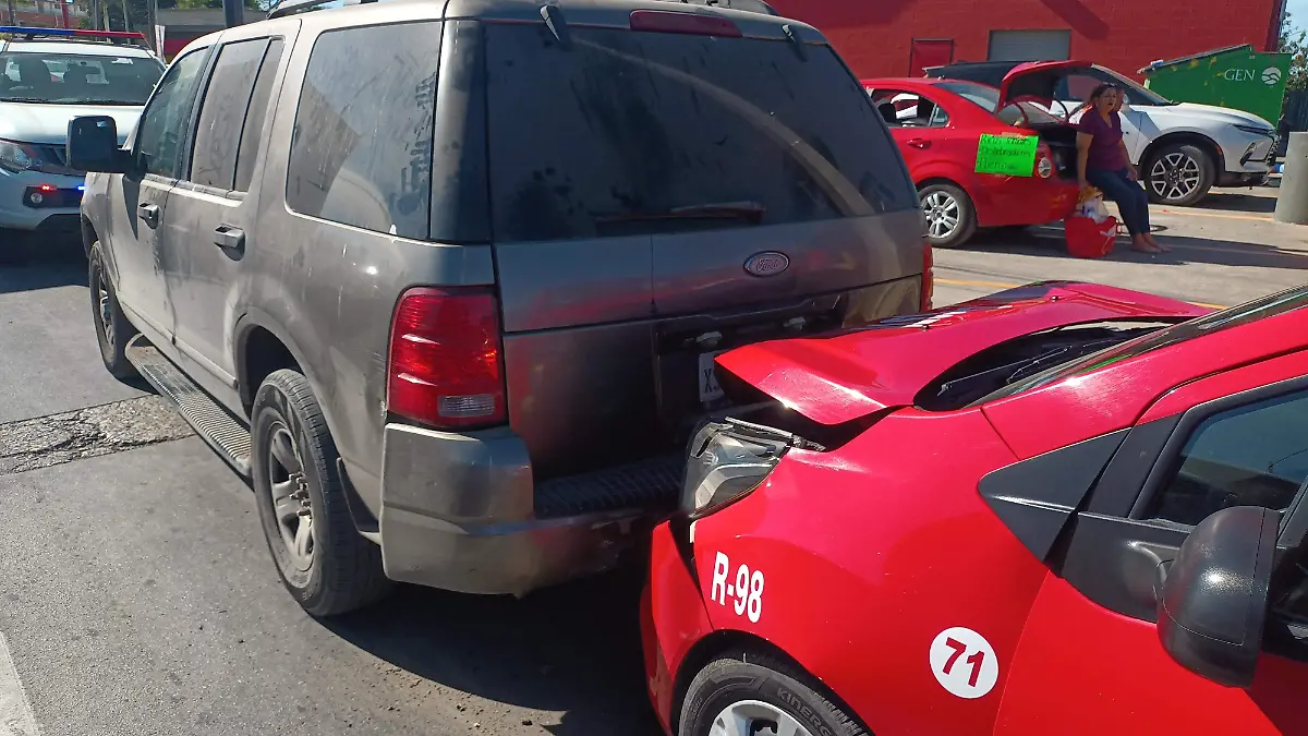 Carambola en Altamira: coche de ruta termina como pérdida total