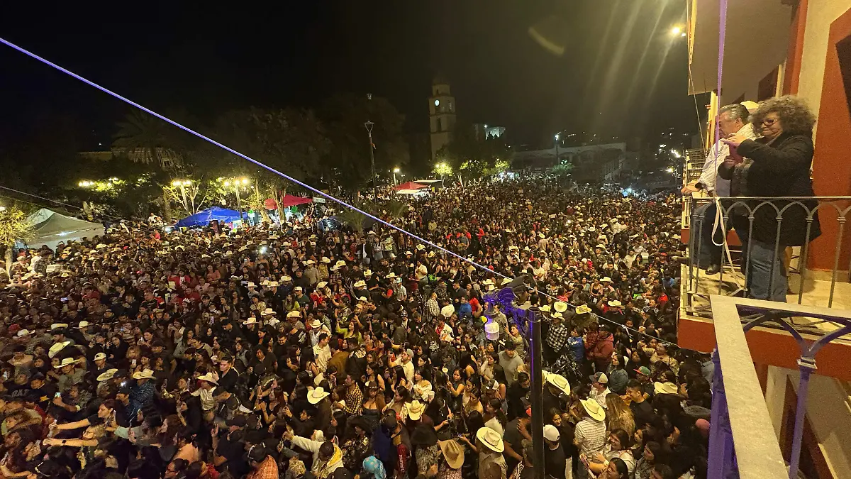 Así fue la fiesta de la bendición de cascos en Tula, Tamaulipas