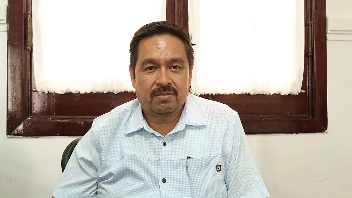 Rogelio Pérez Lara, secretario general del SNTE en Tampico