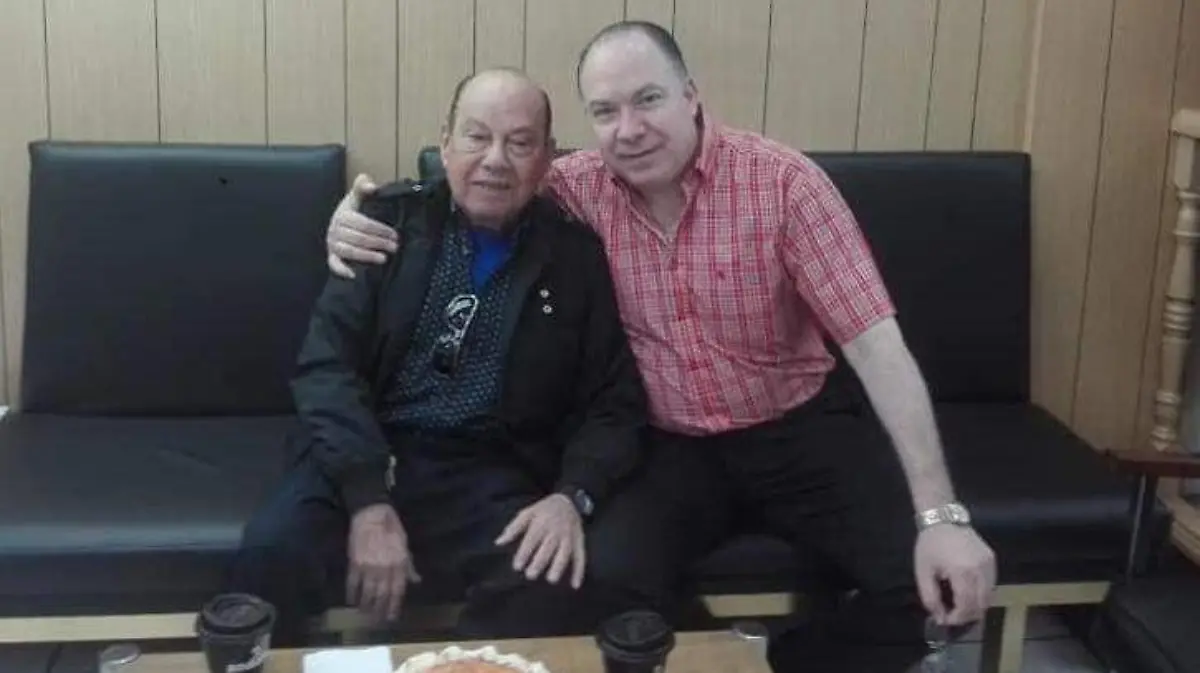 Eduardo Manzur con su padre, Don Eduardo Manzur Marón