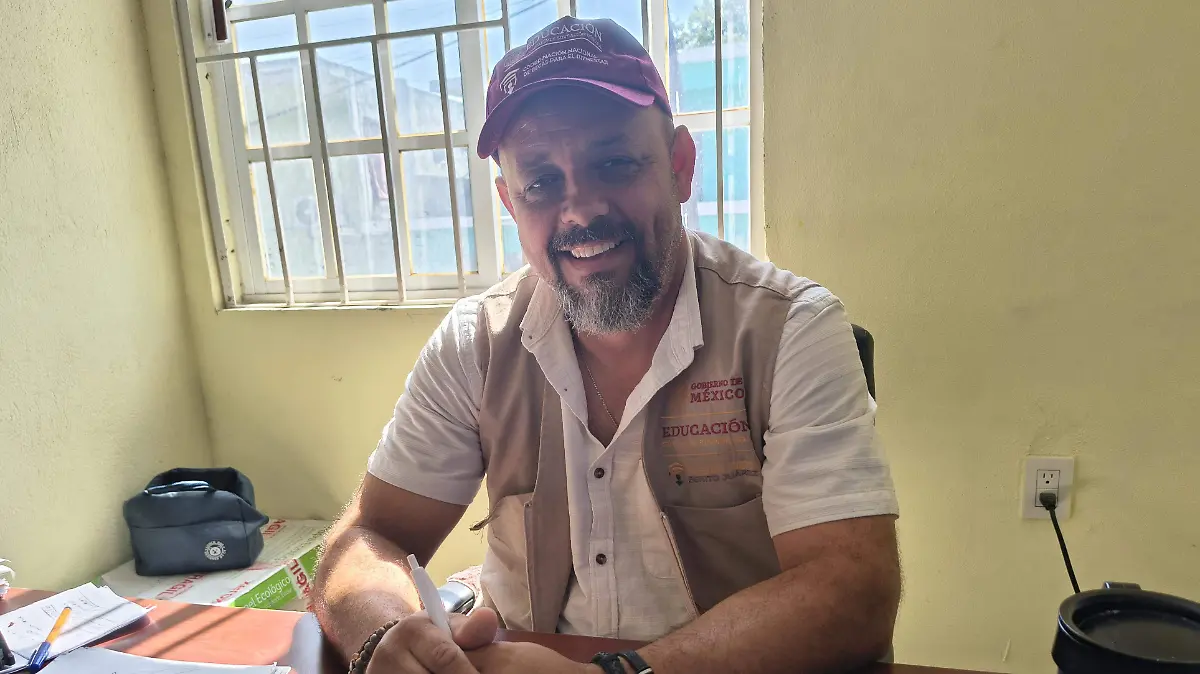 Gaspar Suárez Gracia, jefe de la oficina regional de la zona sur de la Coordinación Nacional de Becas para el Bienestar