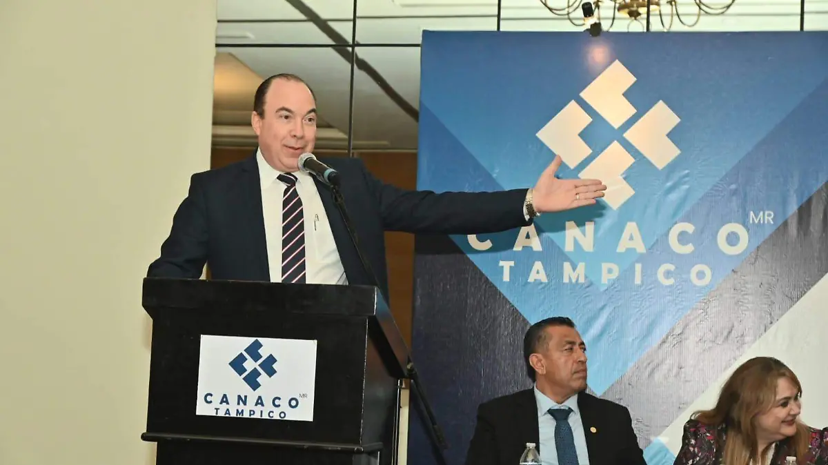 Eduardo Manzur es el nuevo presidente de Canaco Tampico