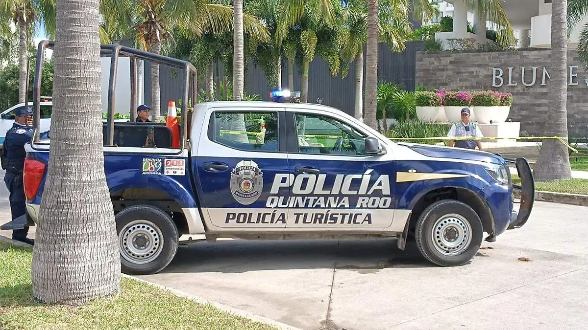 Policía Cancún