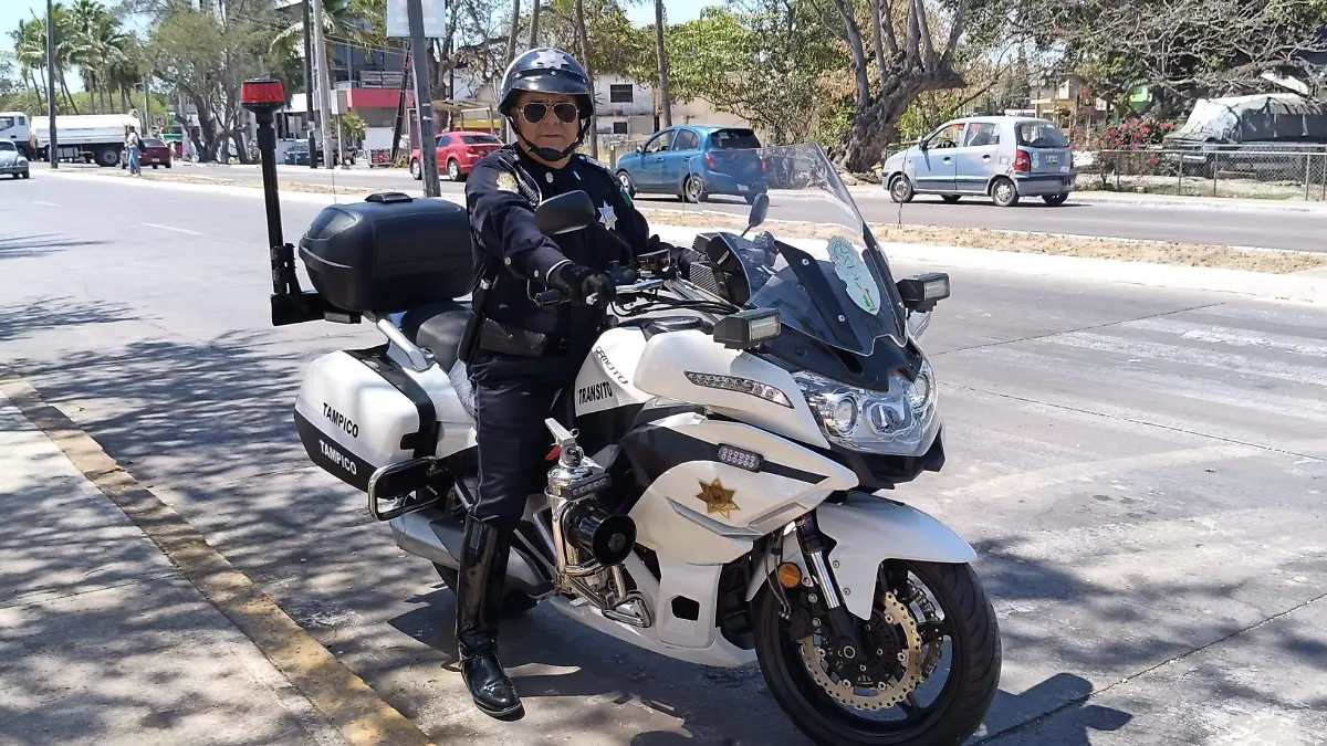 Los elementos de Tránsito se mantendrán en guardias permanentes