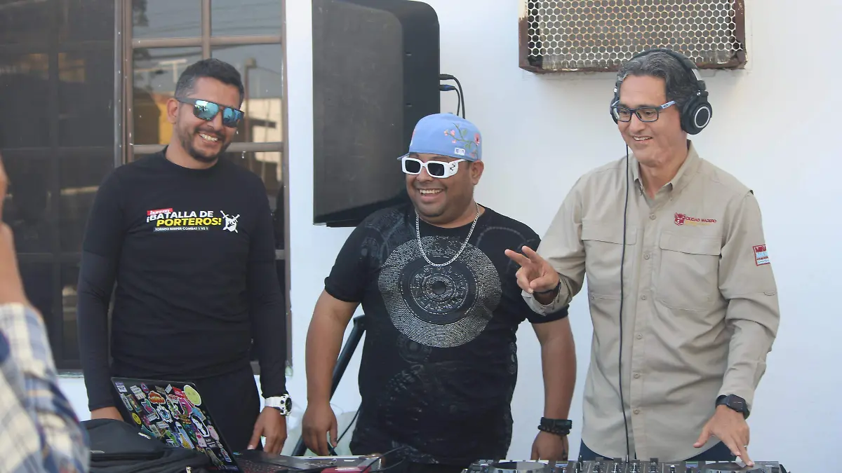 Erasmo González, alcalde de Ciudad Madero, compartió su experiencia como defensa central en la Jaiba Brava