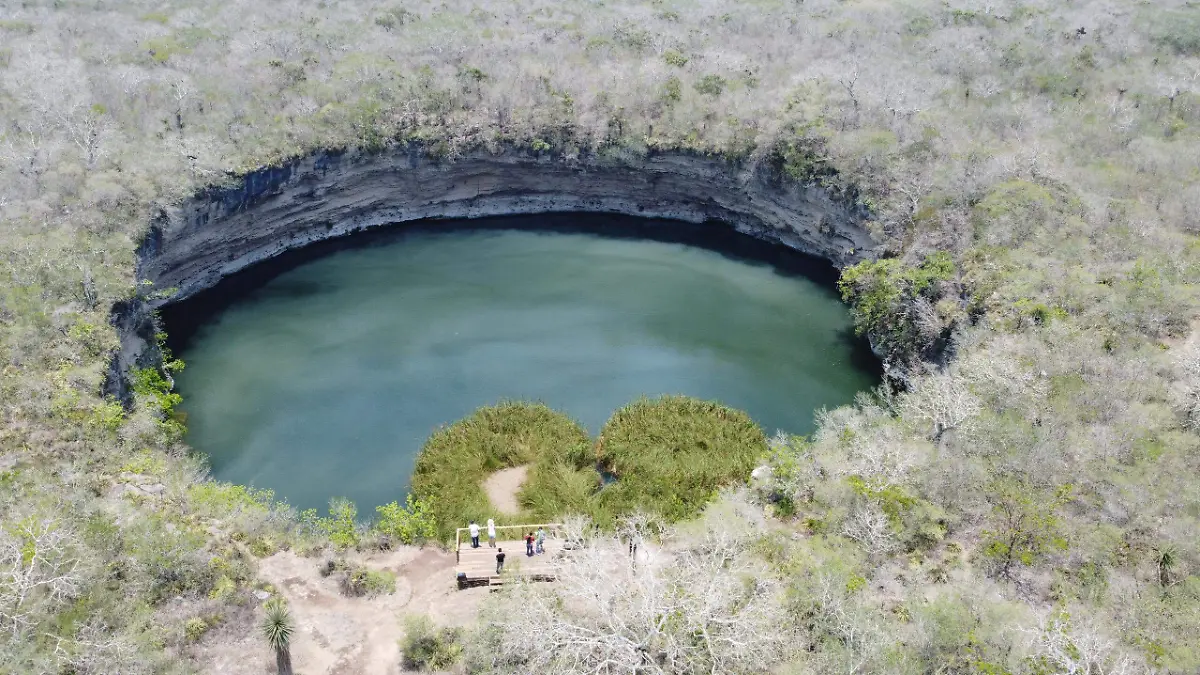 Los cenotes de Aldama