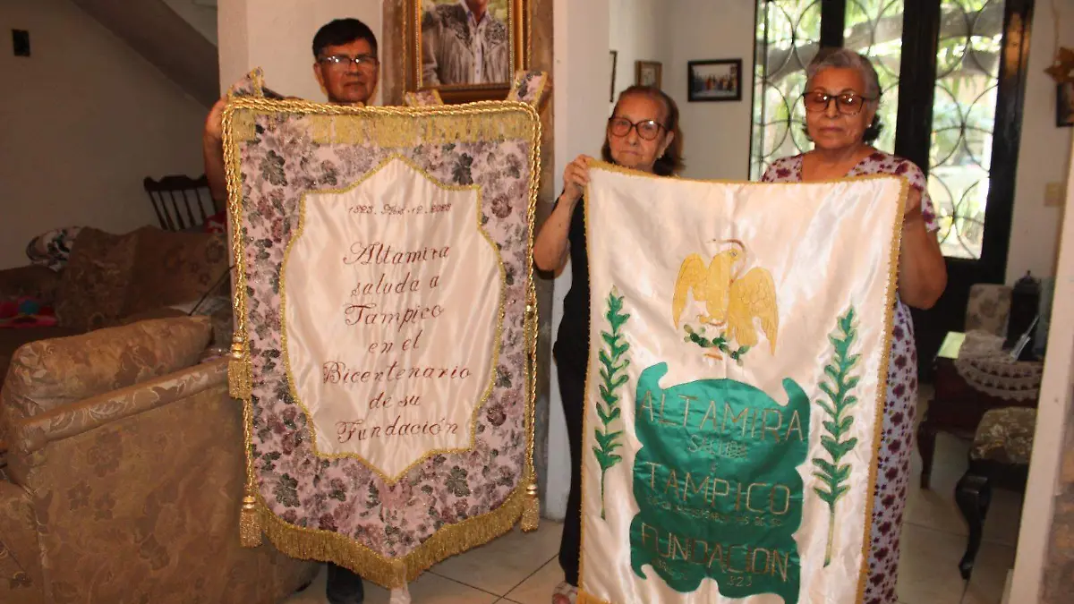 Enedina Tavera estandartes Altamira