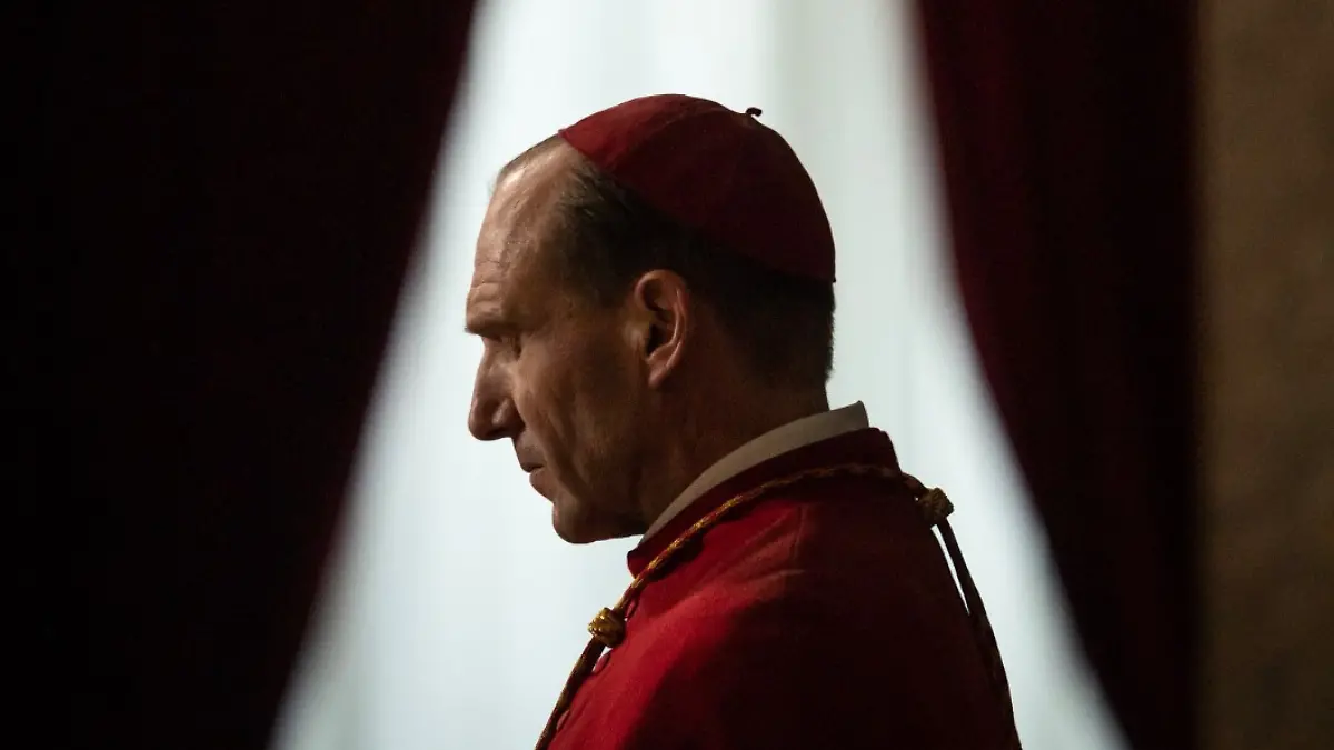 Conclave poster pelicula
