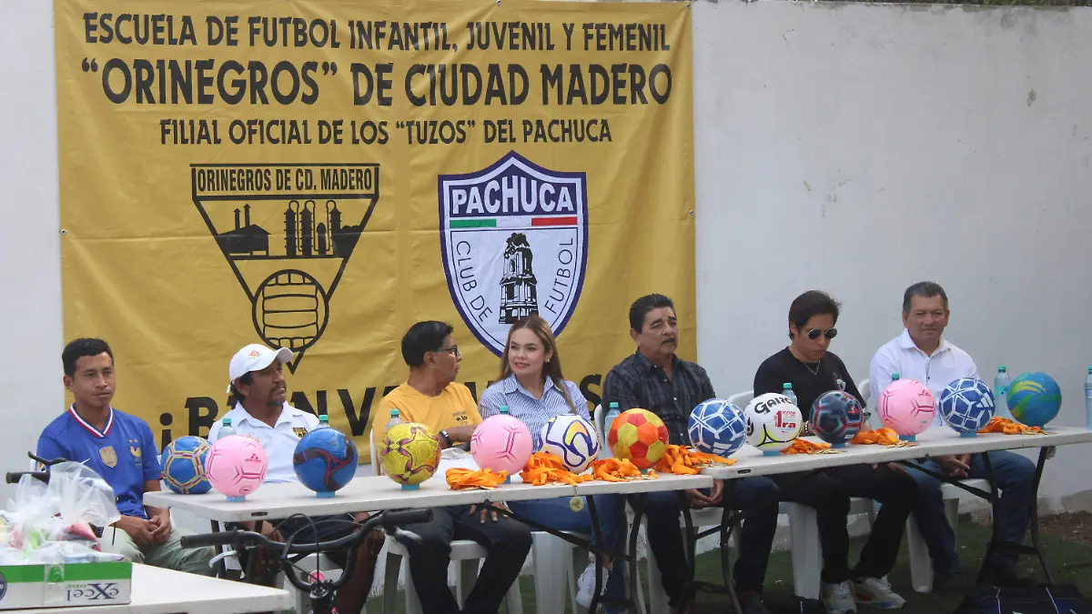 Reconocidas figuras del deporte estuvieron presentes en este destacado evento