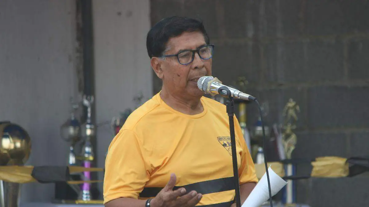 Marciano "Vaquita" Gómez detalló sobre la fundación de la Escuela de Futbol Orinegros