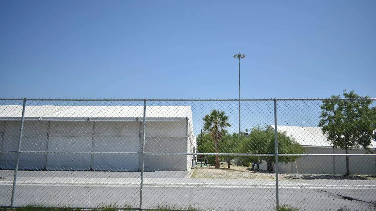 El refugio migratorio de Reynosa luce prácticamente vacío, pero con estricta vigilancia