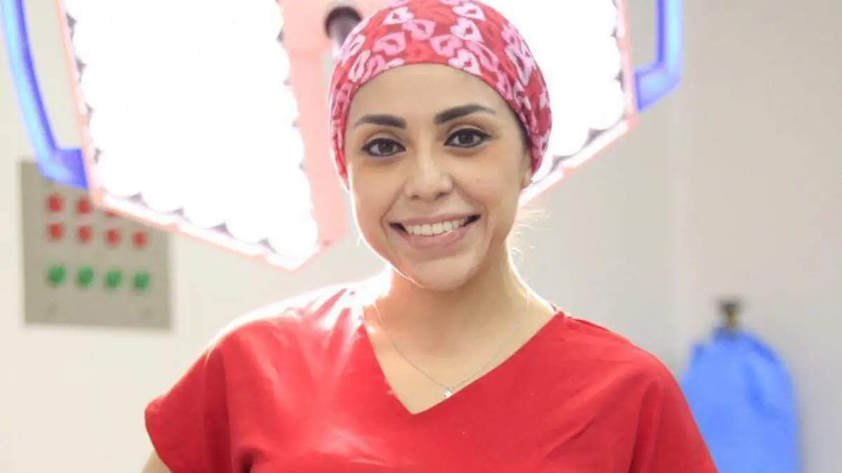 María Almendra es especialista en cirugía pediátrica