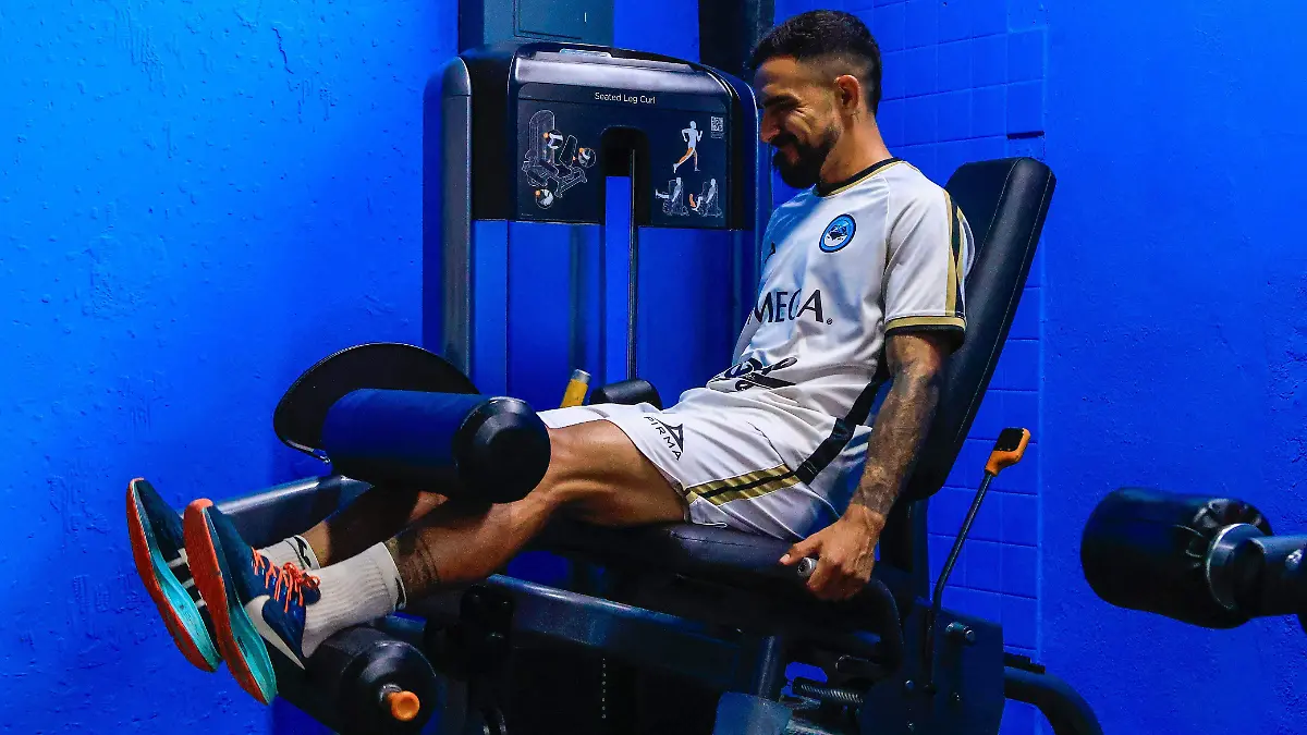 Alonso Escoboza confía que con trabajo duro podrán sacar adelante el resultado en este importante encuentro