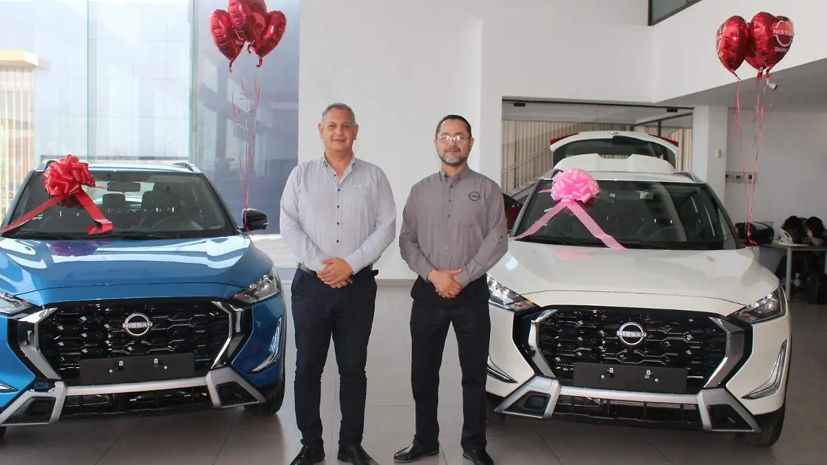 El gerente general Alejandro Cannan Ceja y el gerente de ventas Miguel Tunes Cortés encabezaron el evento de presentación