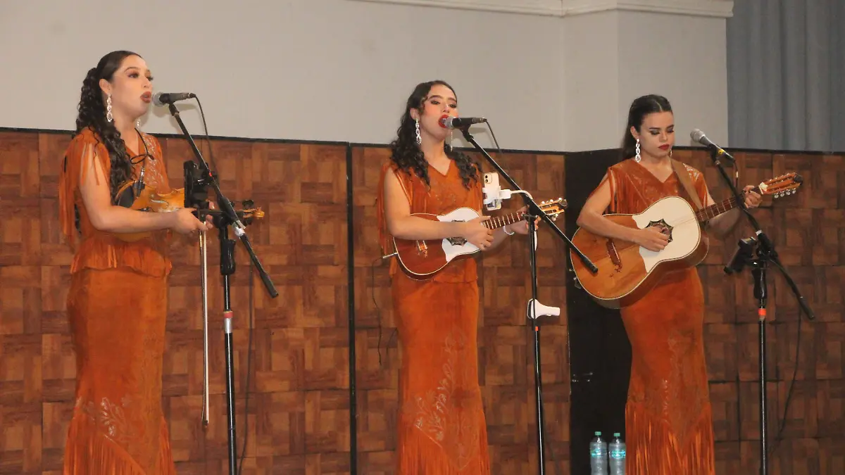 MUJERES TAMAULIPECAS (3)