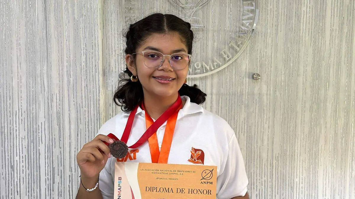 La alumna María José Reséndiz tuvo una sobresalienta participación UAT (2)