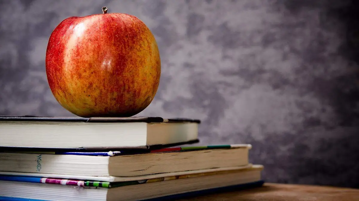 La atención de los alumnos es más difícil de captar y mantener, ya que compite con la inmediatez 