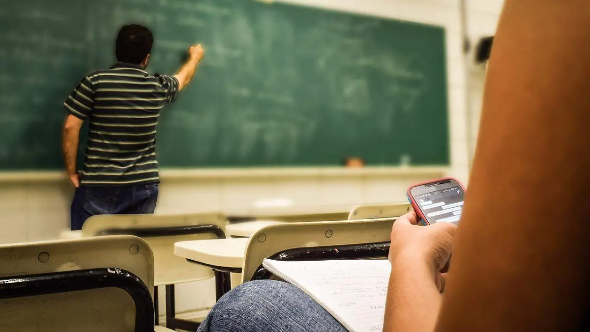 A lo largo de las décadas, la educación ha experimentado una profunda transformación
