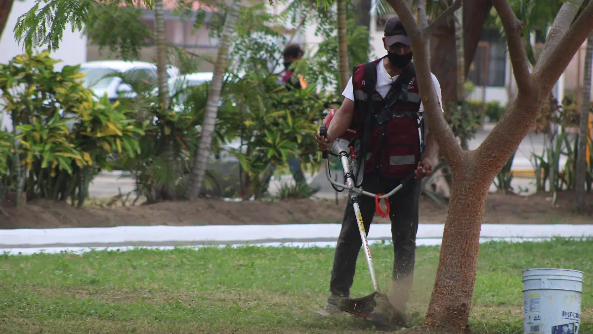 SUTSHA pide proteger a trabajadores de limpieza pública ante las altas temperaturas en Cd. Madero