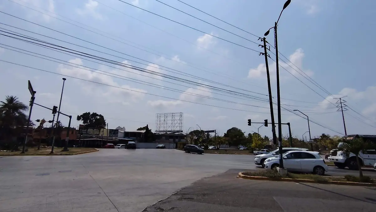 Hay un proyecto para mejorar la vialidad en el cruce de la avenida Monterrey con la avenida Tamaulipas hacia Playa Miramar