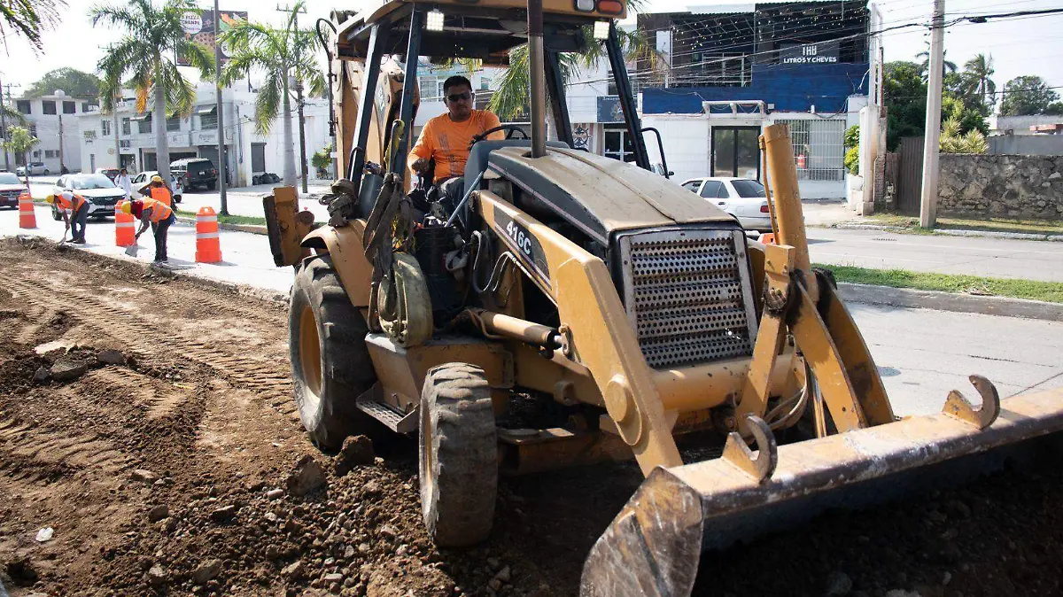 Debido a los trabajos de reposición de carpeta asfáltica, Comapa anunció el cierre parcial de Avenida Hidalgo Comapa Sur