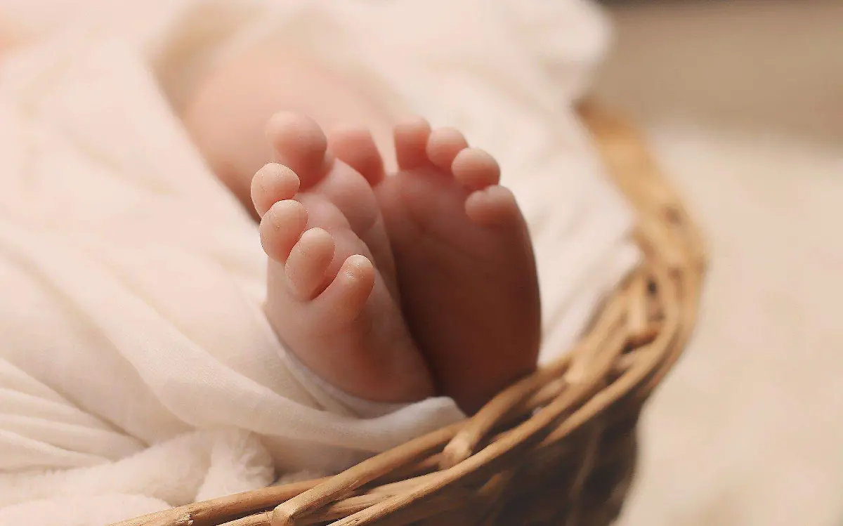 newborn-g18eca23d0_1920