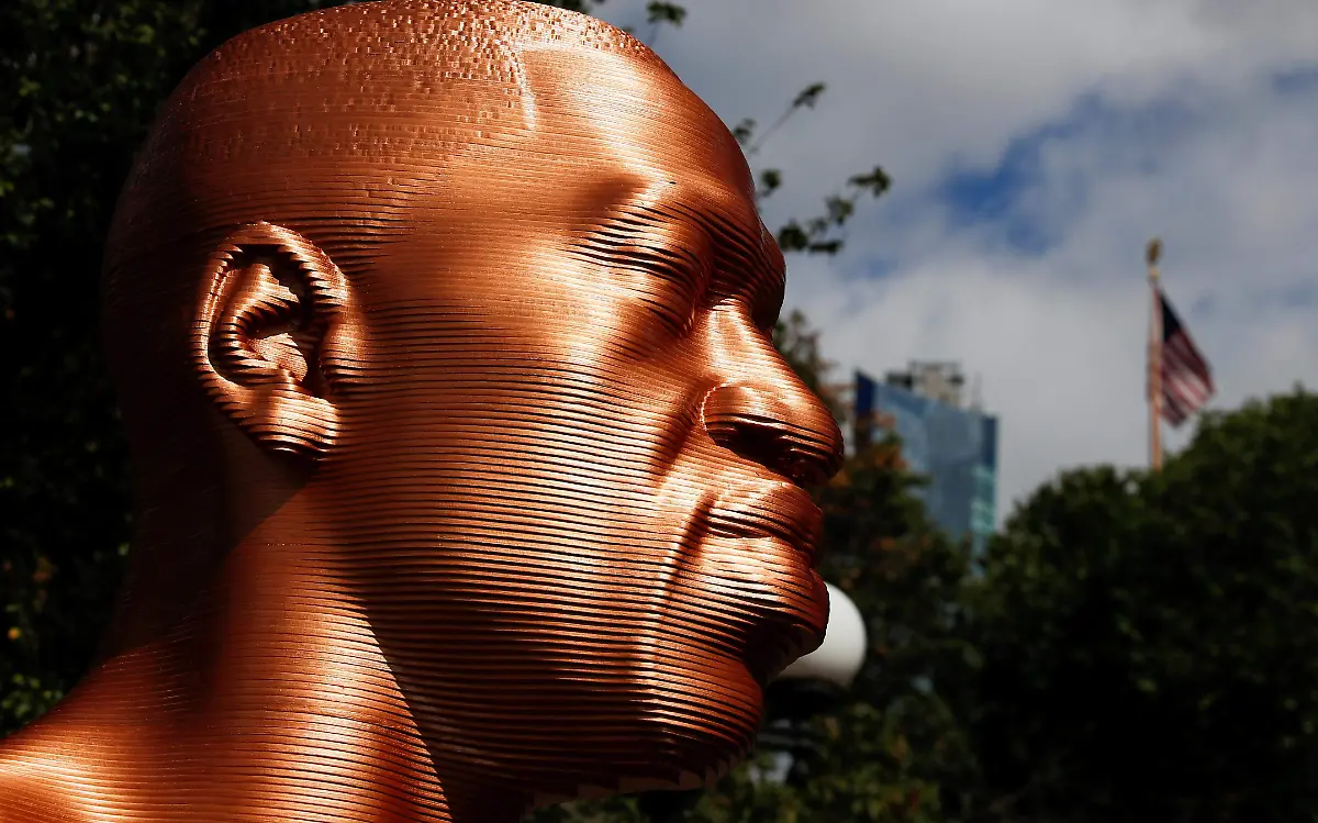 2021-09-30T182419Z_349978429_RC2F0Q9PLR1F_RTRMADP_3_USA-RACE-GEORGEFLOYD