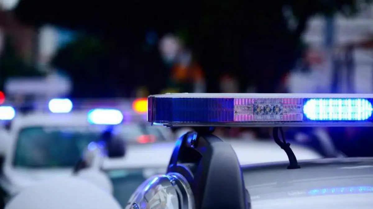 policía