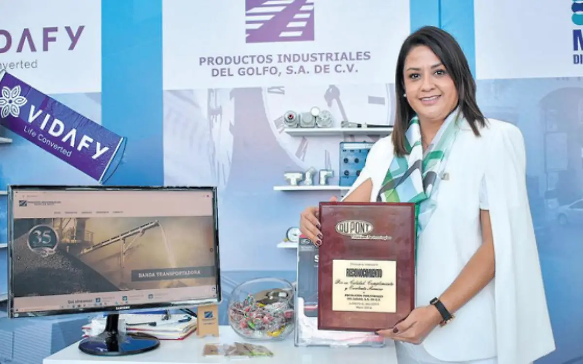 Captura de Pantalla 2021-11-03 a la(s) 9.55.06